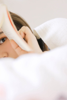 色女子